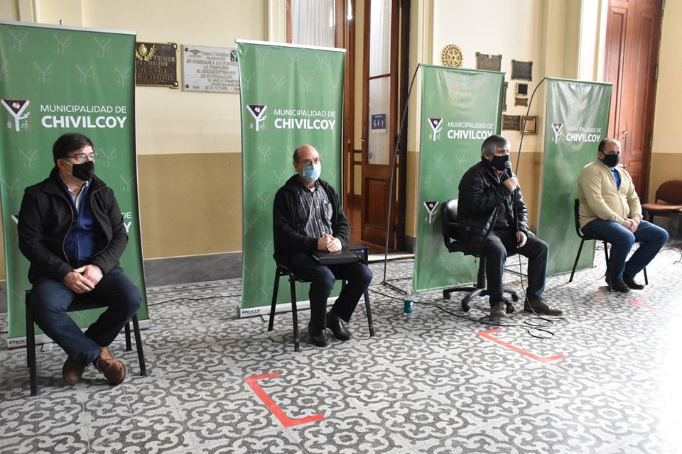 Se reportaron cinco resultados descartados, y uno solo positivo de Covid-19. Se trata de un joven de
