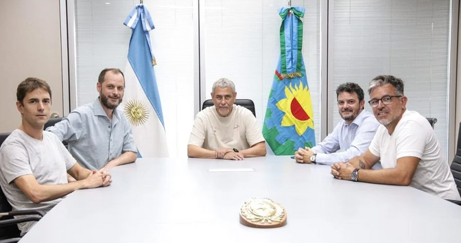 “No hay impedimentos antagónicos que no nos permitan como peronistas ir unidos a una elección, no digo que sea fácil pero tampoco imposible poder juntarnos"