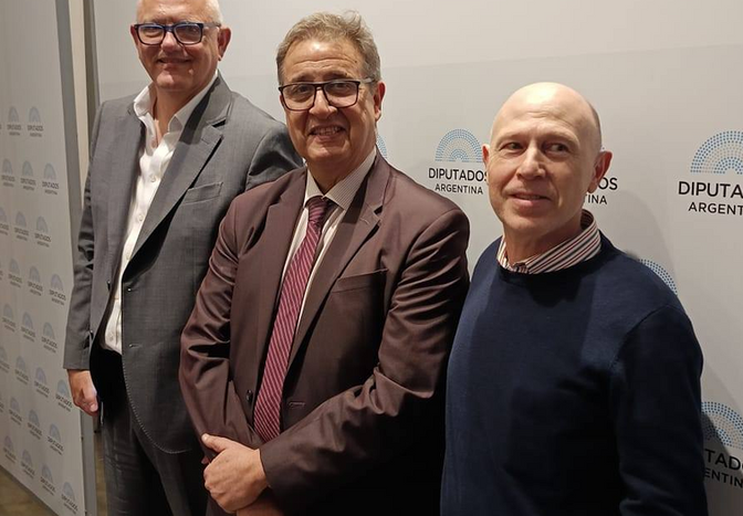 “La Municipalidad tiene que cambiar populismo por desarrollismo y dejar sin efecto muchas secretarías que no resultan útiles para tener una de Producción”