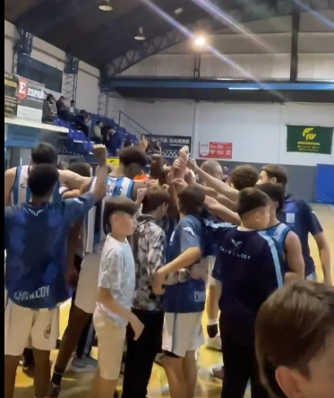 Racing hizo la diferencia en el tercer cuarto y se quedó con una buena victoria ante Bragado Club