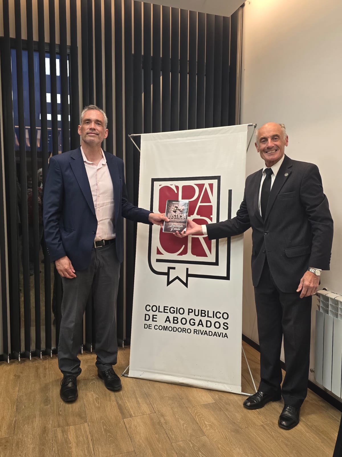 Horacio Vero presento su nuevo libro en Comodoro Rivadavia.