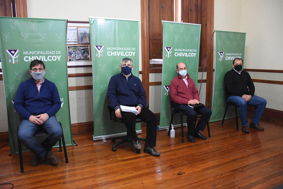 Se reportaron 15 confirmados de Covid-19, 32 resultados negativos por sistema público; seis negativo