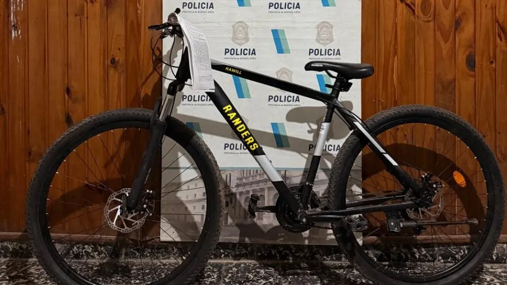 Bolívar: recuperaron una bicicleta robada que estaba a la venta tras un allanamiento