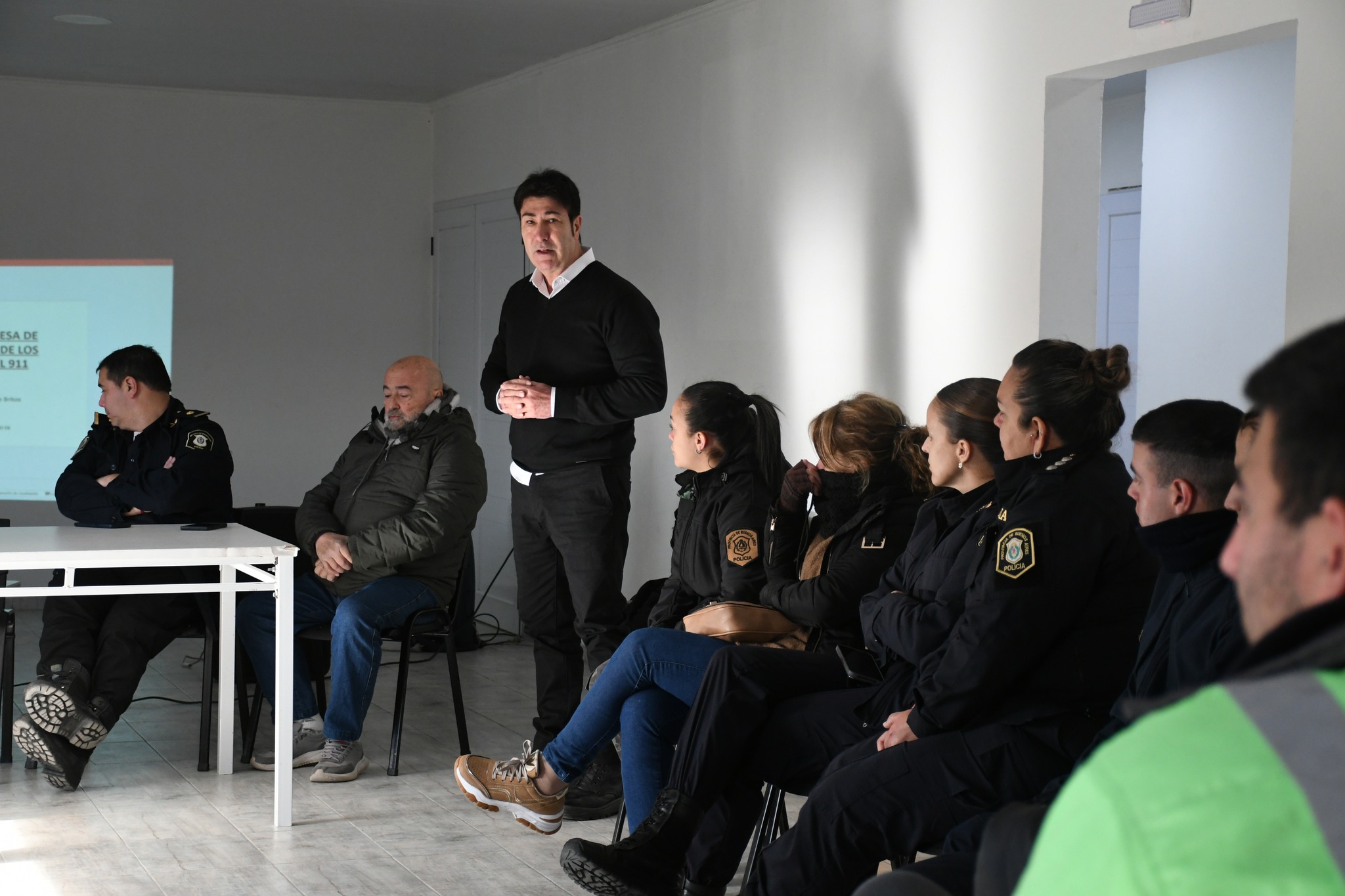 “Estamos convencidos que cuando un vecino realiza una llamada de emergencia, comunicándose con el numeral 911, debe tener una respuesta rápida y principalmente eficaz”