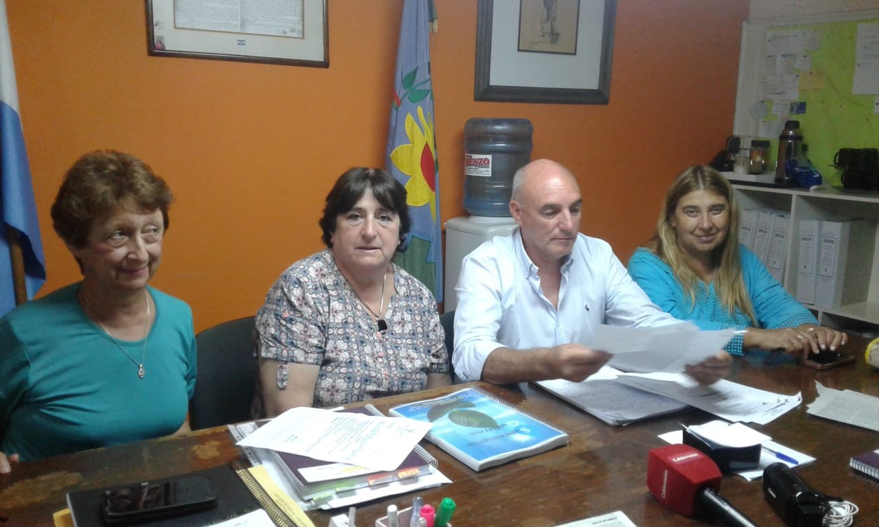 José Luis Ghiglieri
“Las escuelas suburbanas y rurales están siendo provistas del agua que correspon