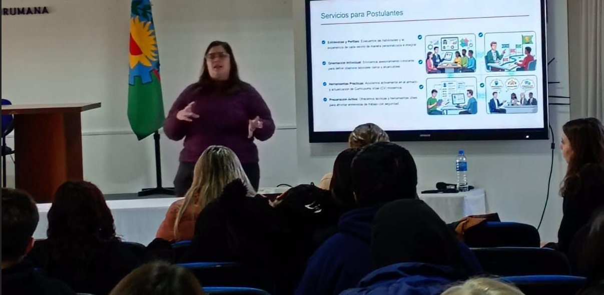 La Oficina de Empleo acompañó a estudiantes en el segundo encuentro del Programa Coordenadas