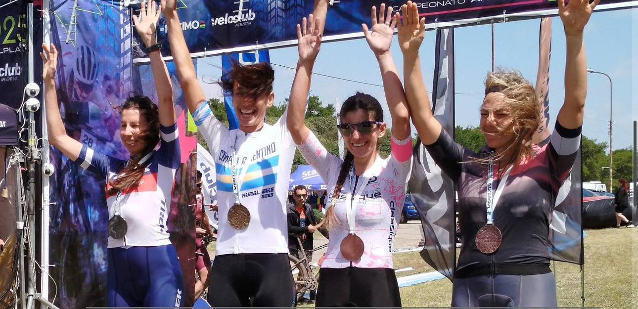Marina Arce Campeona y Vanesa Arce Subcampeona Argentina de Rural Bike; Ariel Sivori también se subió al podio