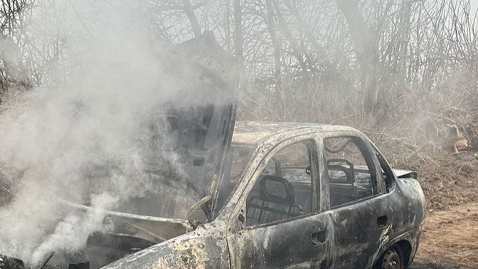 Para mantener la tendencia 2024, otro domingo con un incendio vehicular cuyos daños materiales fueron totales y un nuevo siniestro forestal.
