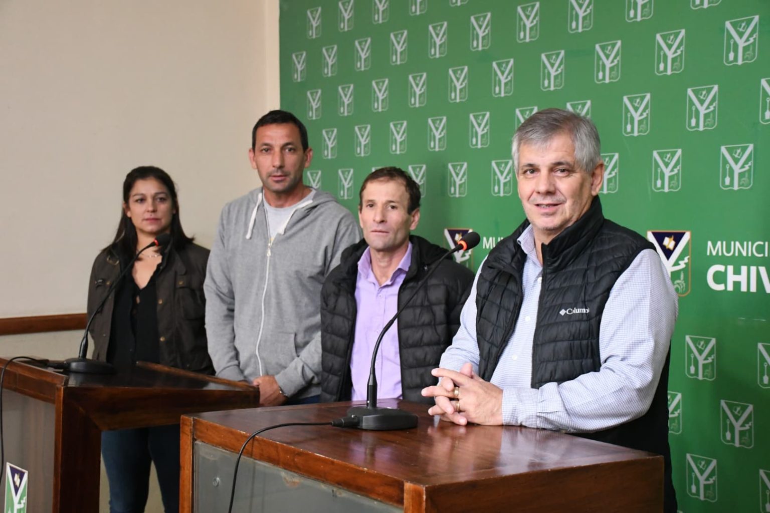 “Los trabajadores municipales le siguen ganando a la inflación”, enfatizó el Intendente.