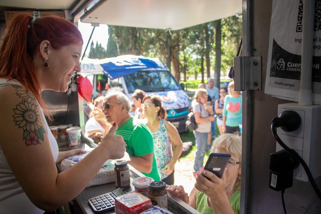 “La gente se acerca porque puede hacer una diferencia merced a comprar un producto de muy buena calidad y a un precio justo”