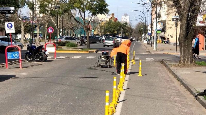 “Presentamos un proyecto para que sean retirados los materiales plásticos de las ciclovías, ya que no se llegó ni al 20% de las calles a abarcar y además, quitan lugar para estacionar”