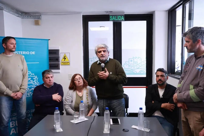 “Una acción clara en contra del pueblo de la provincia de Buenos Aires posicionar a una empresa en el RIGI y trasladarlo a Río Negro”