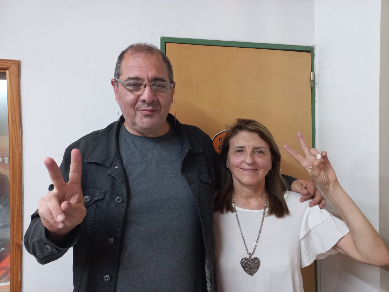 Lobo y Gallotti coinciden: “hay que empezar a trabajar con la intendencia y con el poder legislativo para tratar de bajar viviendas al territorio en  propósito de empezar a destrabar toda la tension"