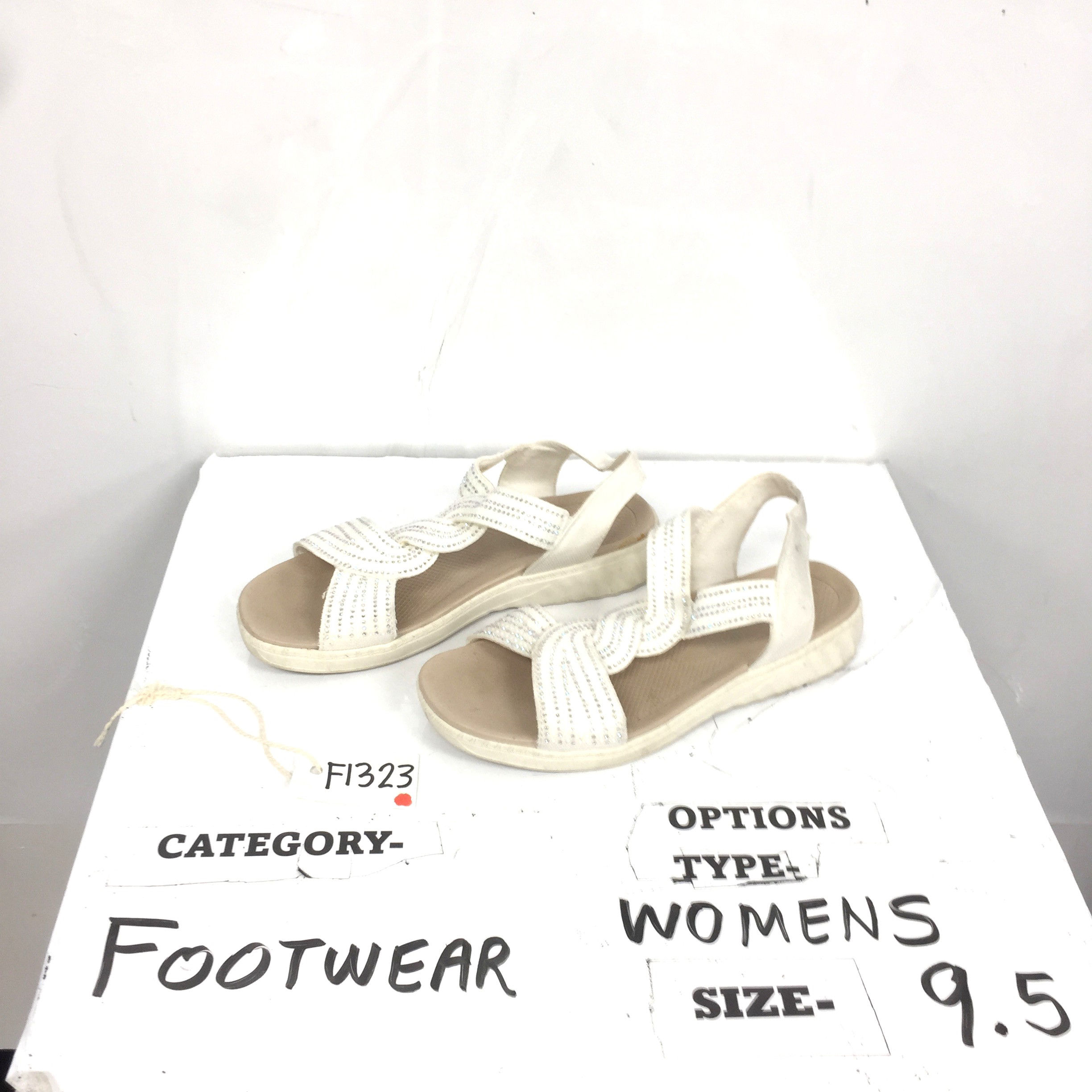 Women’s shoes 