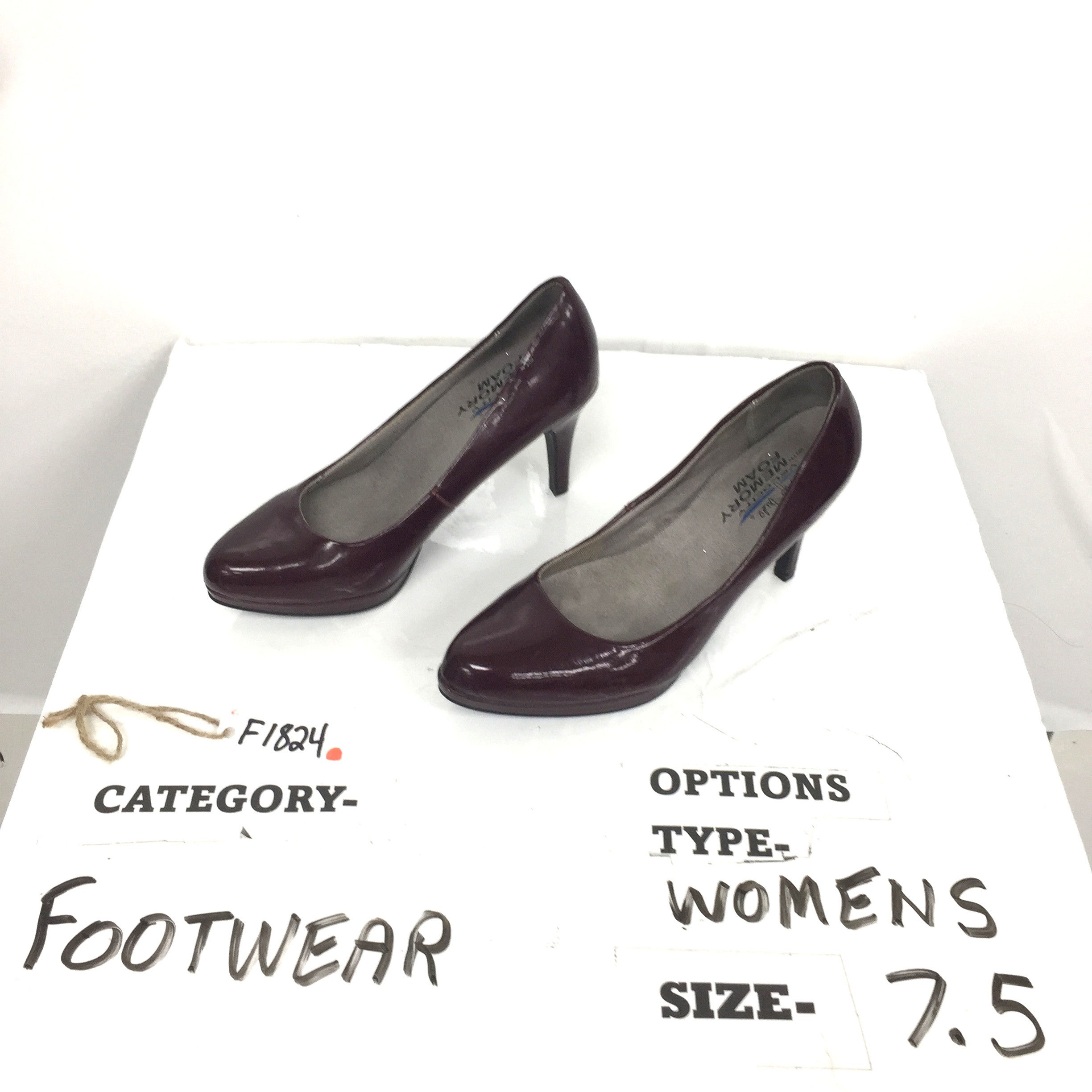 Women’s shoes 