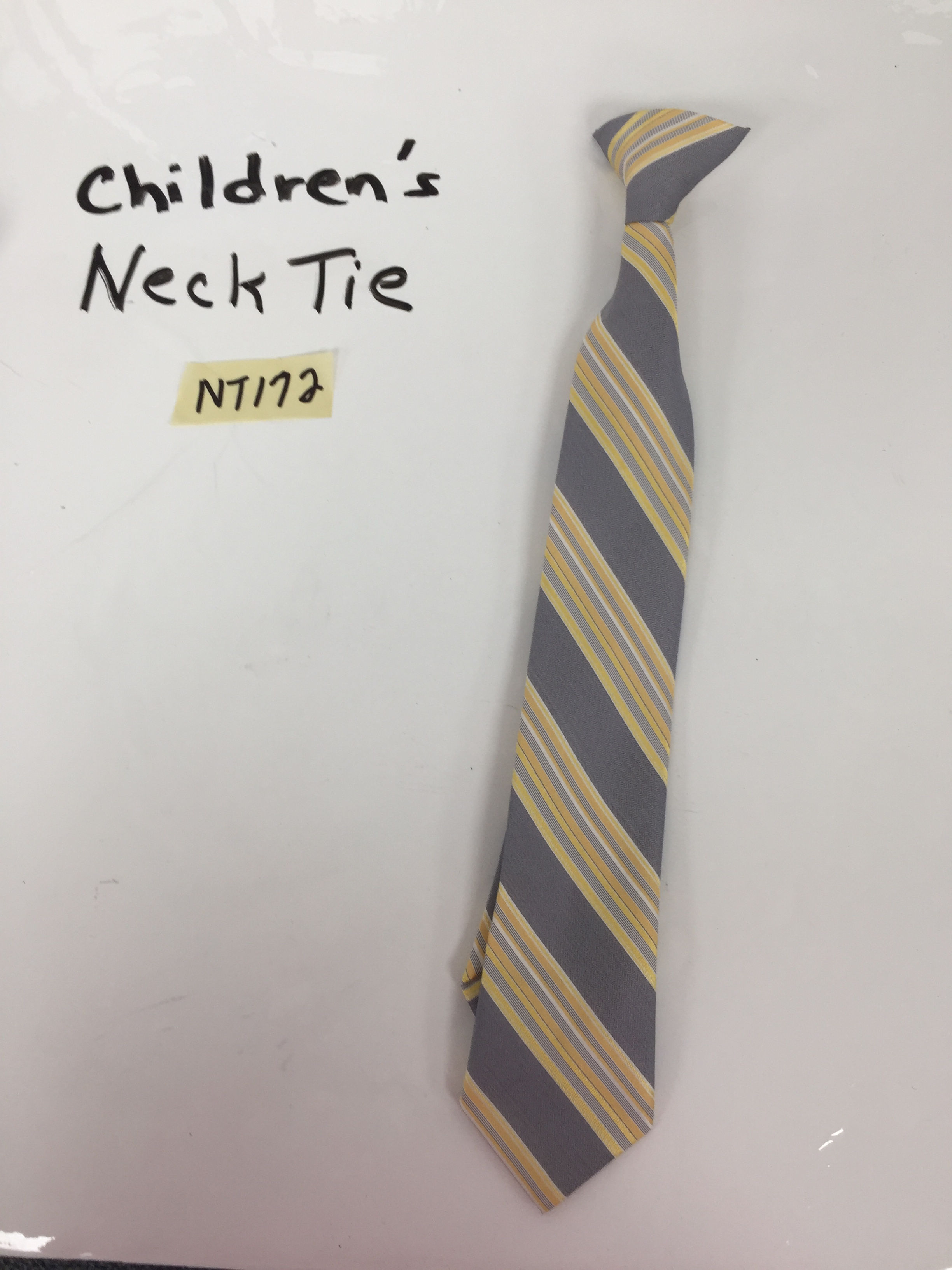Children’s necktie 