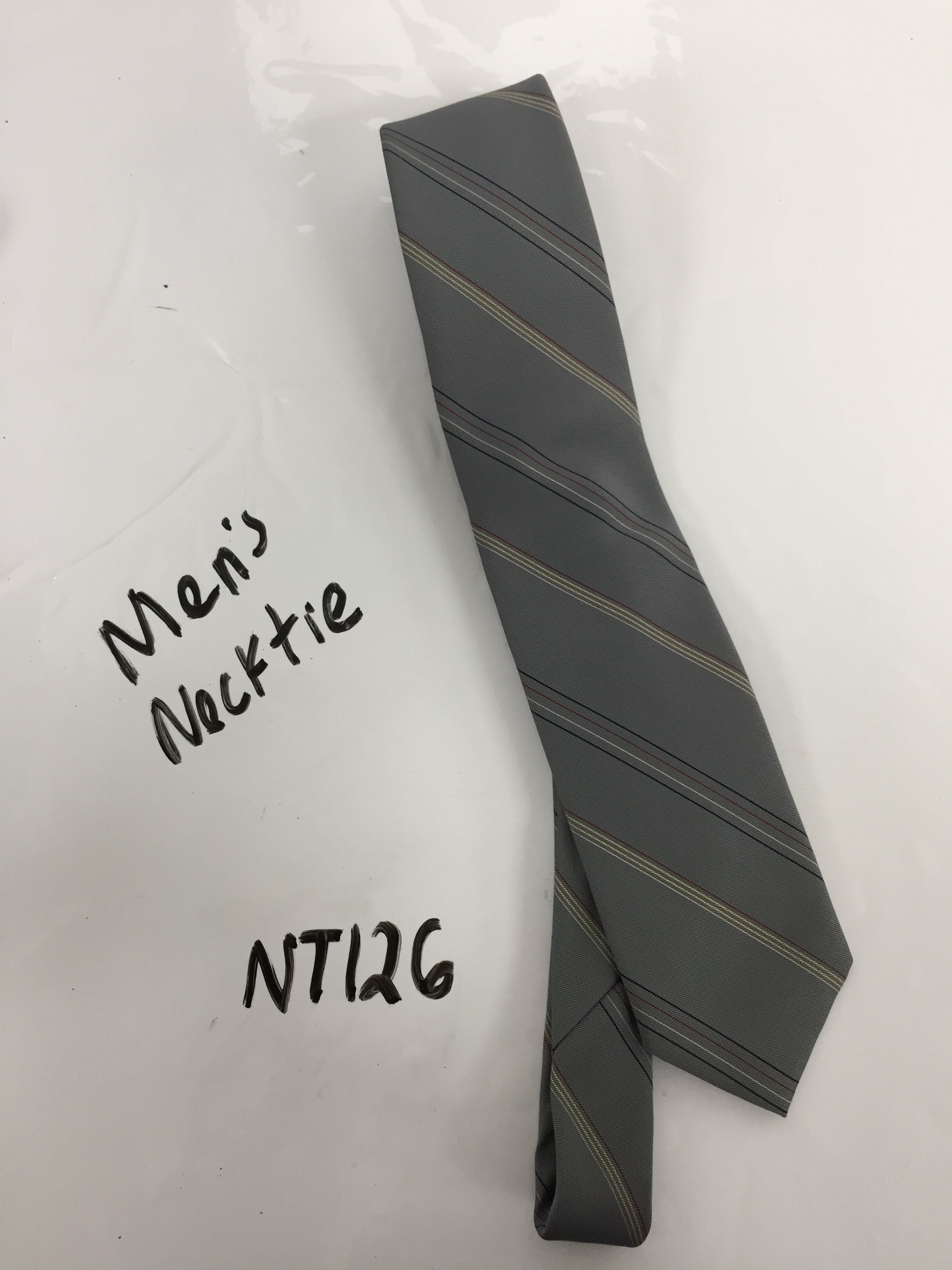 Men’s necktie 