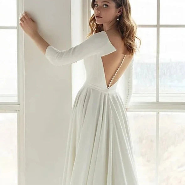 Thumbnail: Minimalist Satin A-Line Wedding Dress with Boat Neck and Chapel Train - Modern B