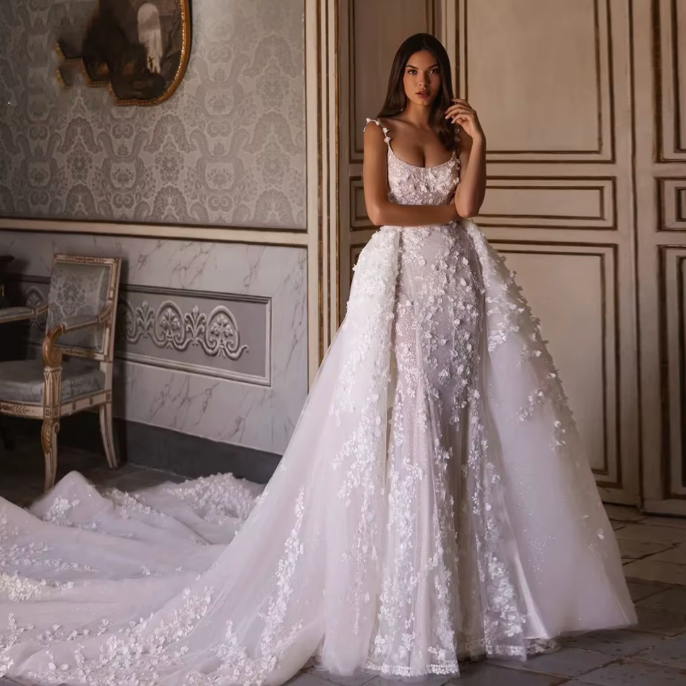 Vintage Lace Mermaid Wedding Dress with Scalloped Neckline and Court Train | Gla