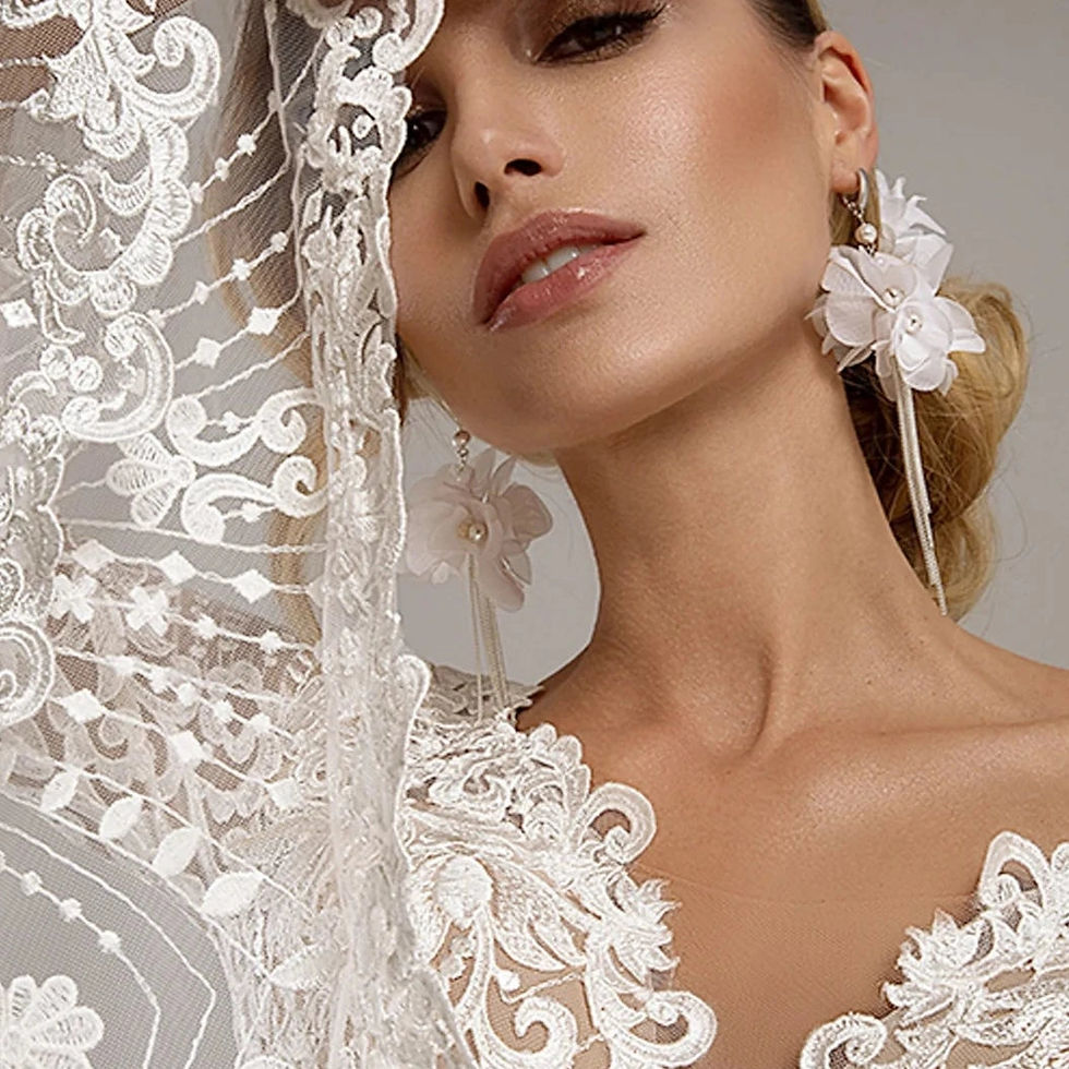 Thumbnail: Flare Sleeve Mermaid Wedding Dress – Sweetheart Neckline, Lace Appliques, Thig