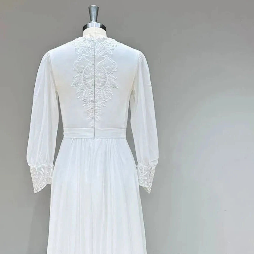 Thumbnail: Modest Long Sleeve Chiffon Wedding Dress with O-Neck and Elegant Appliques