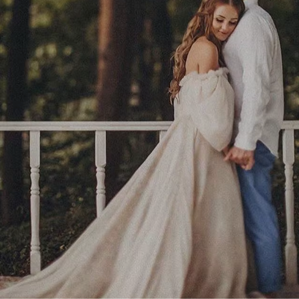 Thumbnail: Boho Strapless Chiffon Wedding Dress – Floral Print Lining, Flowing A-Line Bri