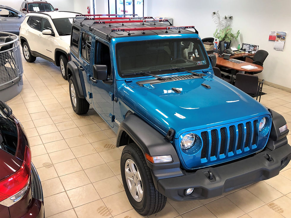 Thumbnail: 9759 RED NO DRILL Click-In Roof Racks (5 ppl) Jeep Wrangler JLU (4dr)