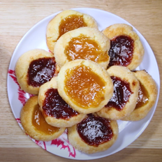 Gyümölcslekváros keksz