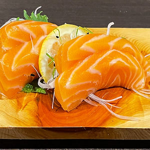 Lachs Sashimi 4 stk.
