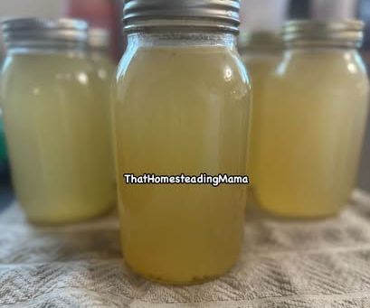 Golden Homemade Turkey Broth: How to Turn Leftover Bones into Rich Liquid Gold