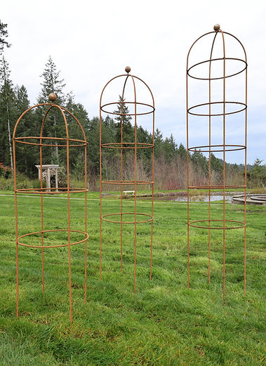 obelisk in all 3 sizes robin.JPG