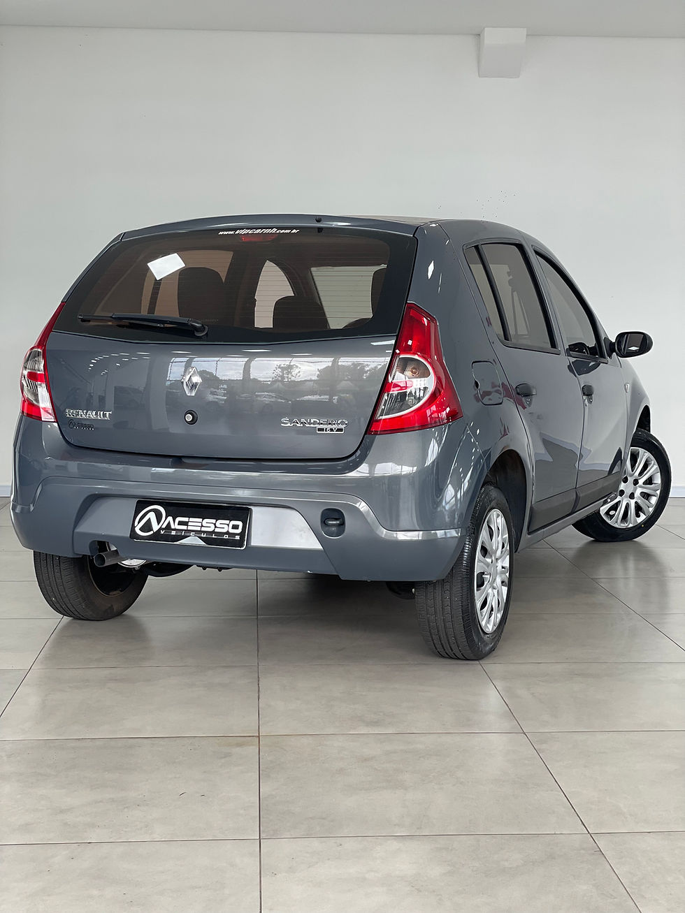 Miniatura: Sandero Expression 1.0 completo 2009