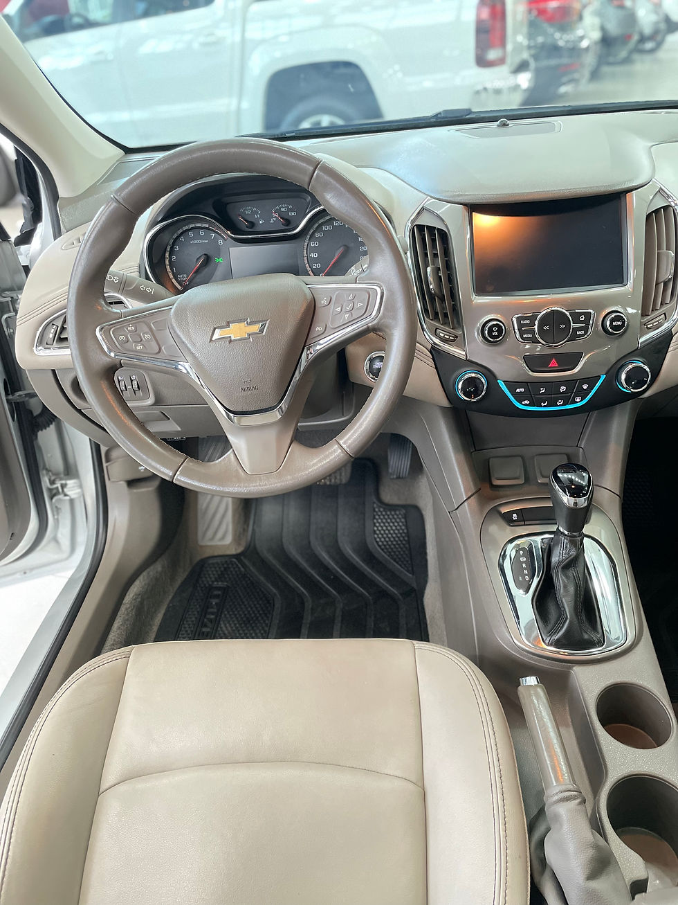 Miniatura: Cruze Hatch LTZ 2018