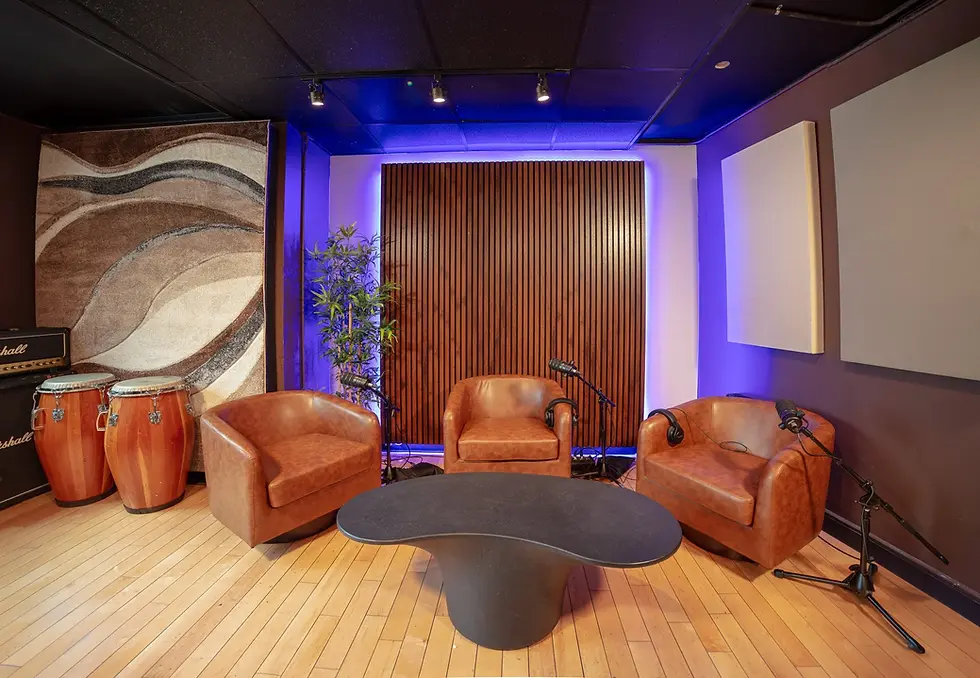 Quad Podcast Studio