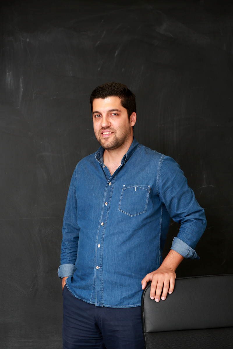 Writer: Vadi Efe