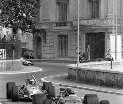 A Fórmula 1 desembarca no tradicional GP de Mônaco