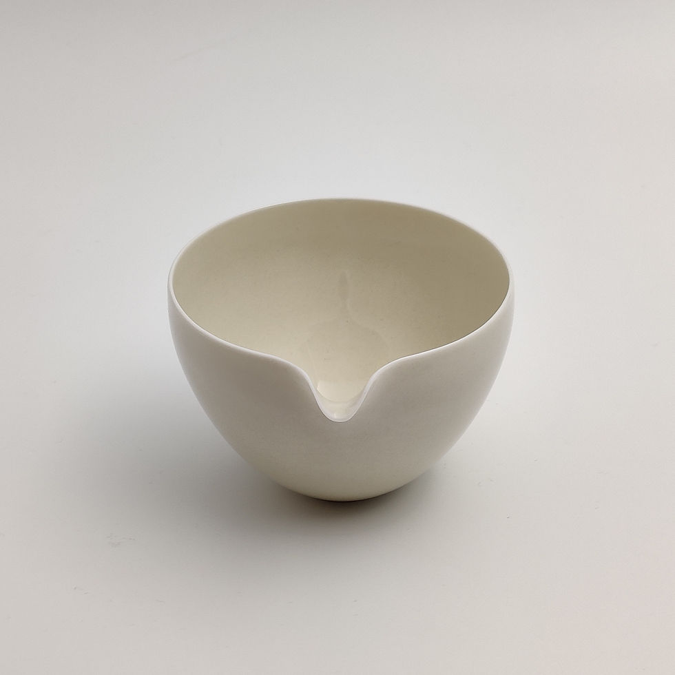 Thumbnail: Dehua Porcelain Ash-glazed Round-shaped Serving Pot