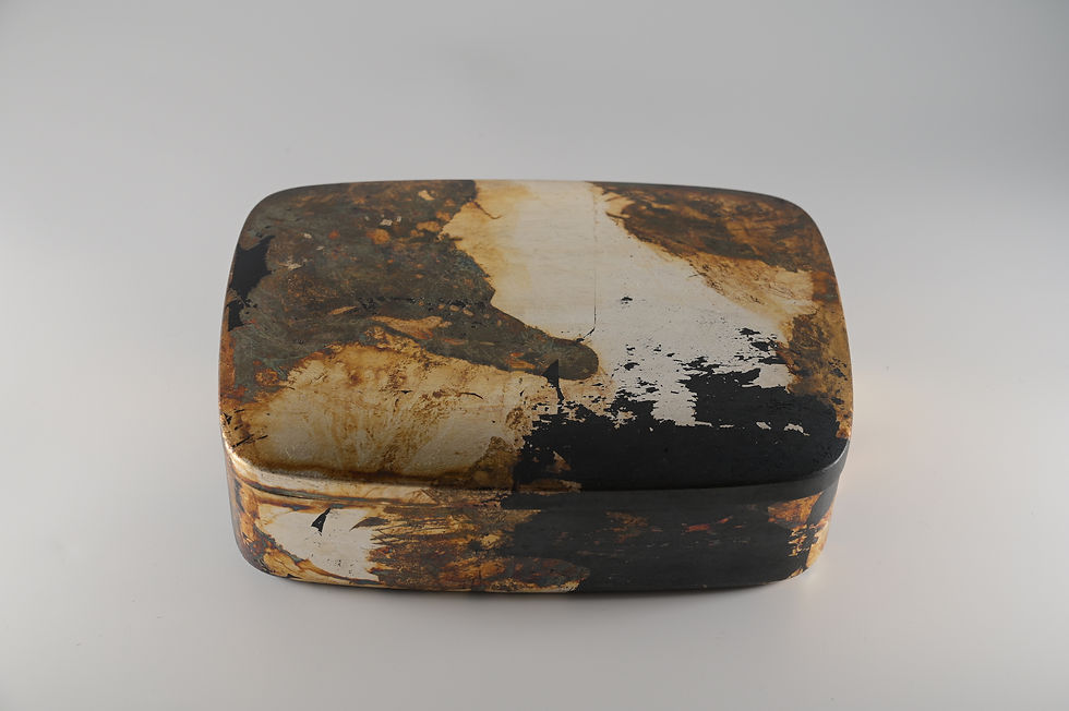 Thumbnail: Rectangular Box - Gold