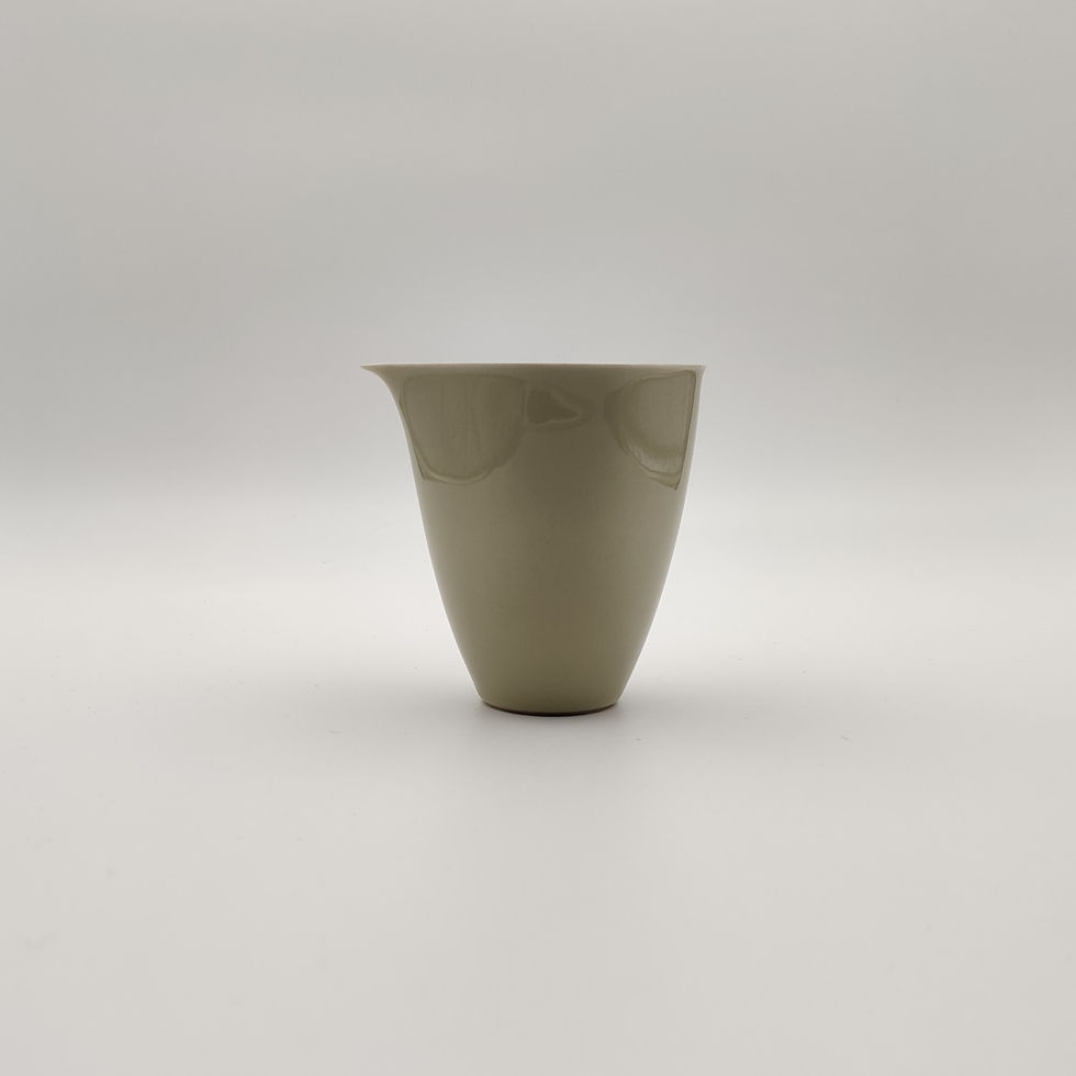 Thumbnail: Dehua Porcelain Teaware Pouch Gift Set