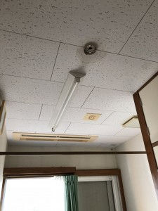 天井雨漏り