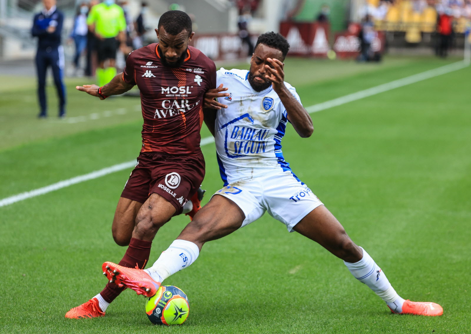 Soi kèo Rodez Aveyron vs Metz, 1h45 ngày 31/8 content media
