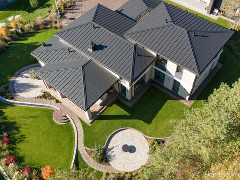 Skardžio vila, modernios klasikos namas sukurtas Surdokų architektūros studijoje