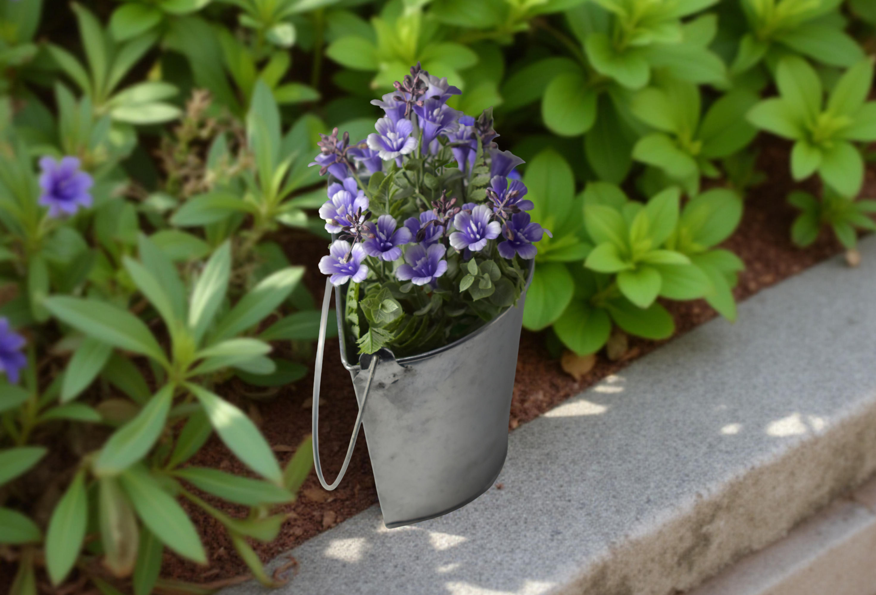 Декоративна кофа