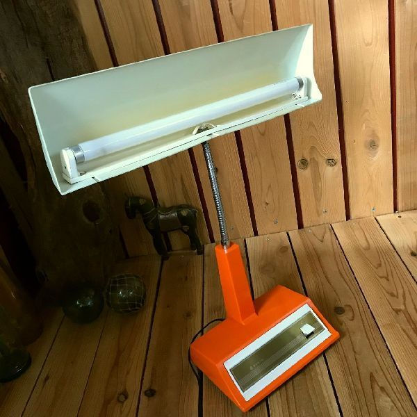 サムネイル： 70-80'sヴィンテージ　SANYO　蛍光灯デスクスタンドライト