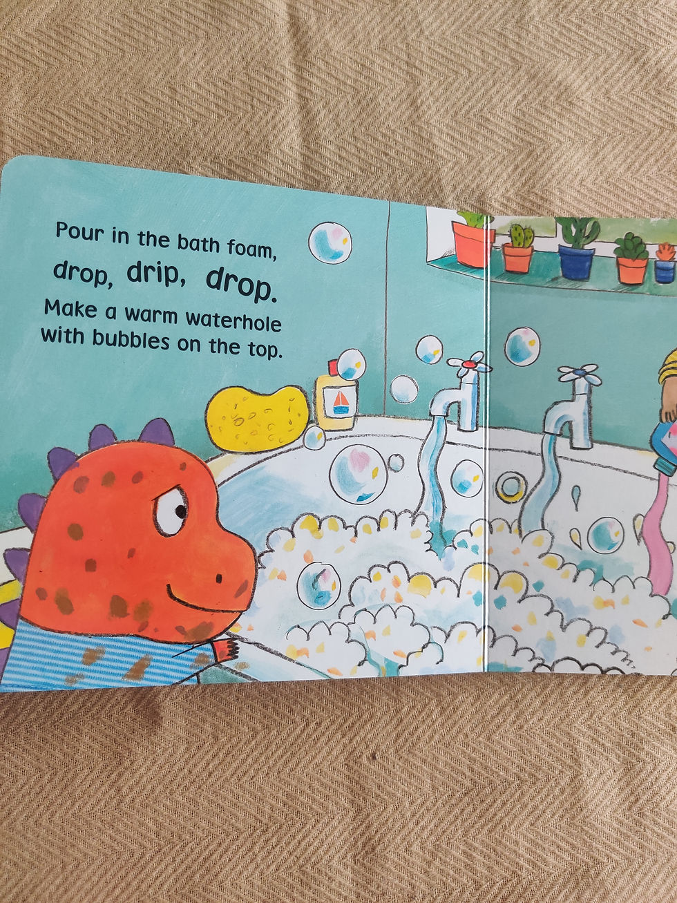 Thumbnail: How to bath your little dinosaur 