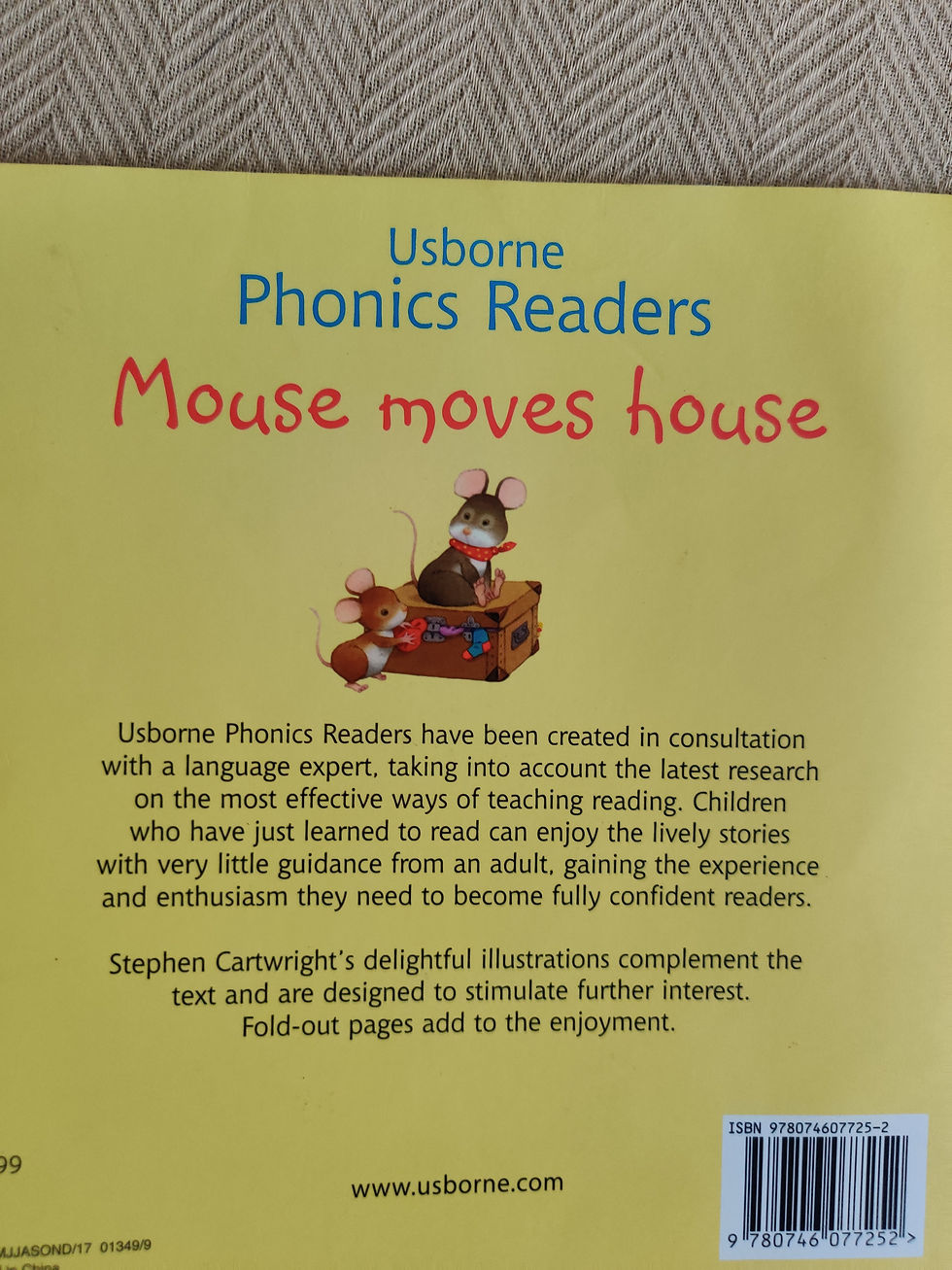 Thumbnail: Mouse moves house