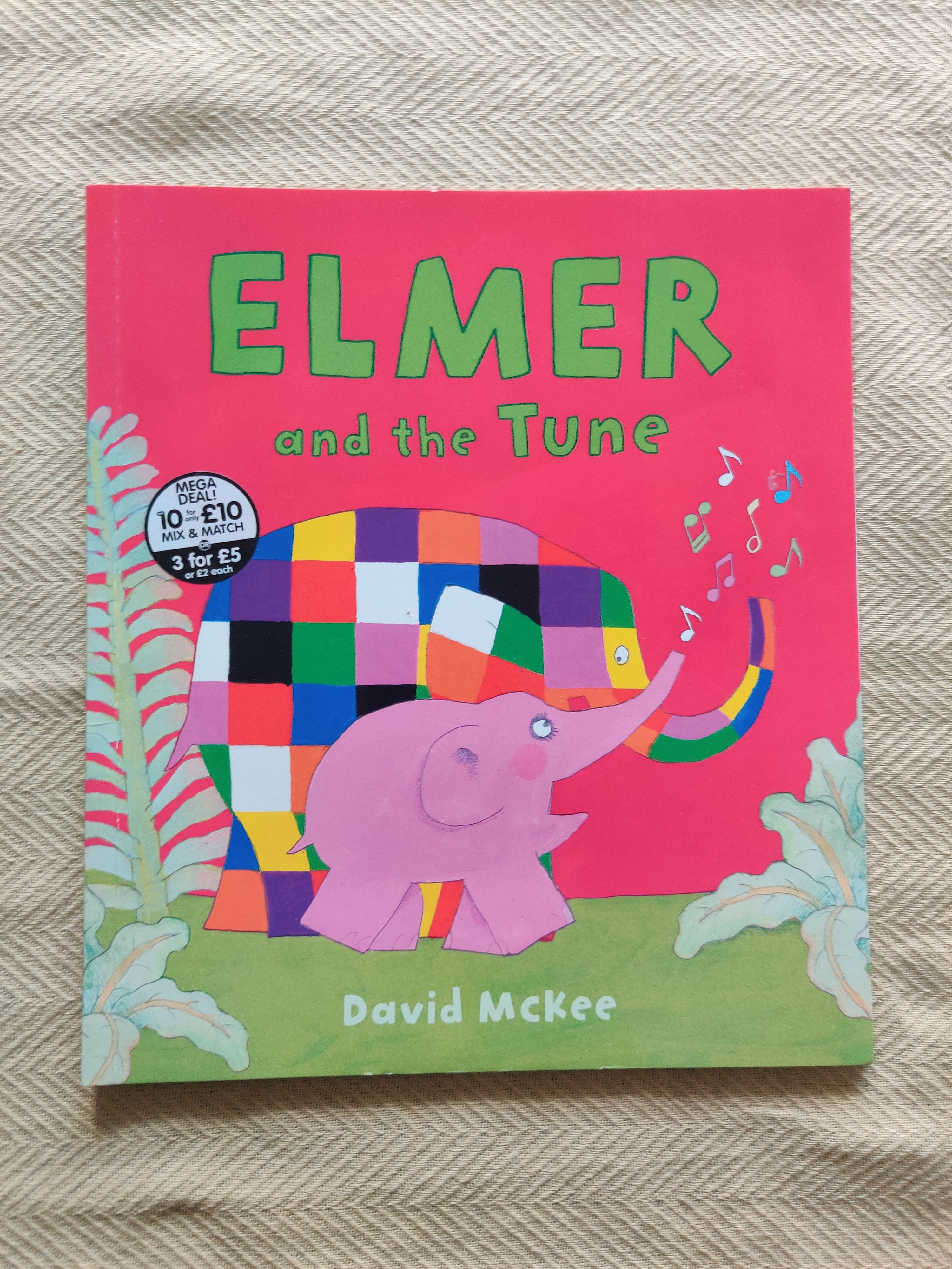 Elmer and the tune 