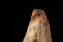 Cópia de EXÍLIO NO SILÊNCIO - Vitor Dias-11