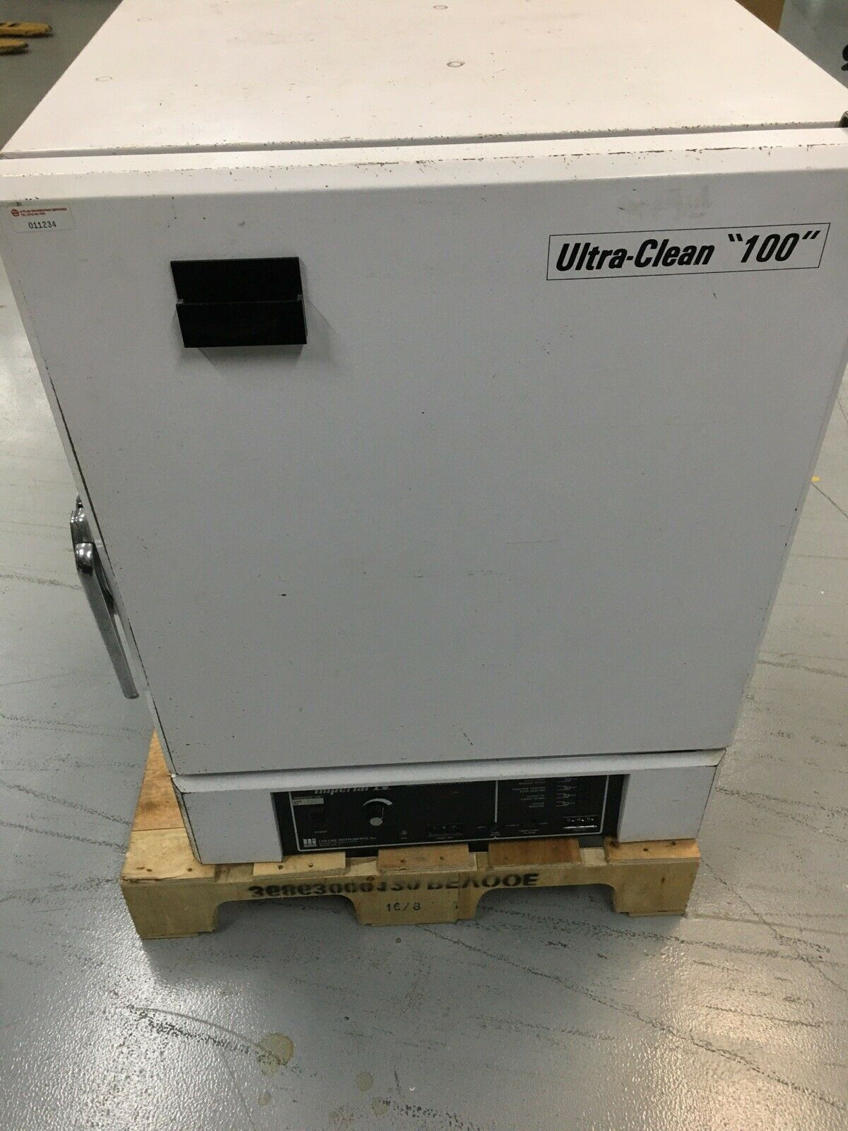 Ultra-clean “100” Oven