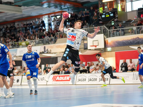 Adler beenden Saison mit Auswärtssieg